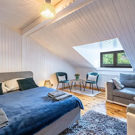 W Naszym Stylu A فيلة فيسلا